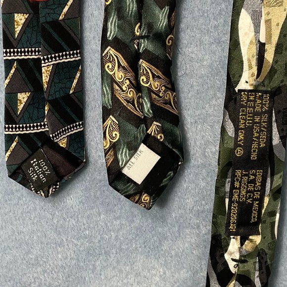 Bundle of 3 100% Silk Used Neckties. Made in the USA. - Picture 5 of 5
